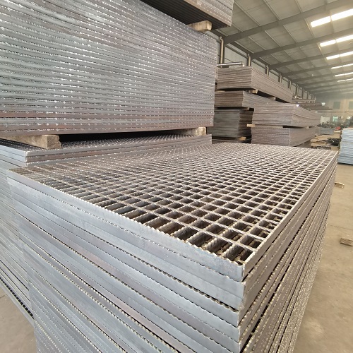 防滑鋼格柵鋼格板G323/30/50：發(fā)展趨勢與行業(yè)前景