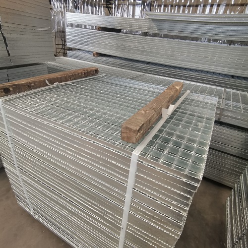 如何辨別劣質鋼格板？看這4個細節(jié)，避免安全隱患