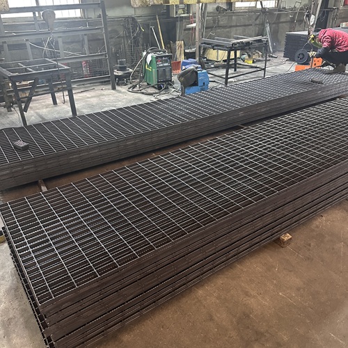 鋼格板是怎么生產的完整生產流程全曝光