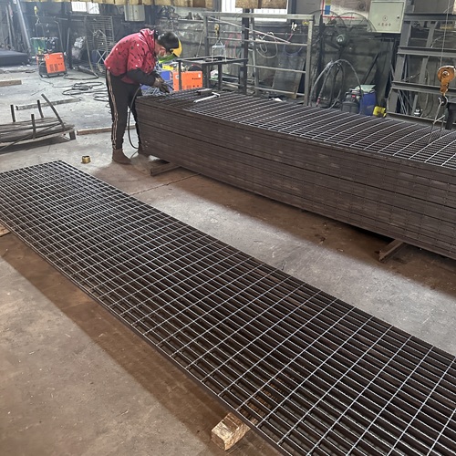 2025鋼格板行業(yè)現(xiàn)狀與未來，3大趨勢(shì)提前看